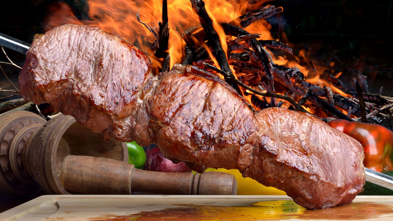 Os melhores cortes de carne que garantem um churrasco perfeito