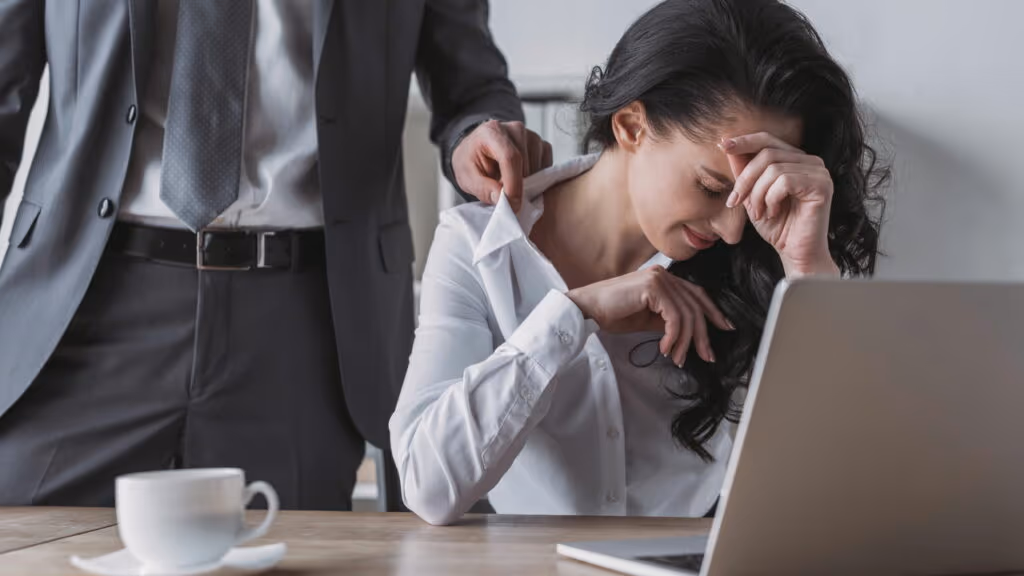 A demissão que parece normal esconde violação de direito e tem como contestar