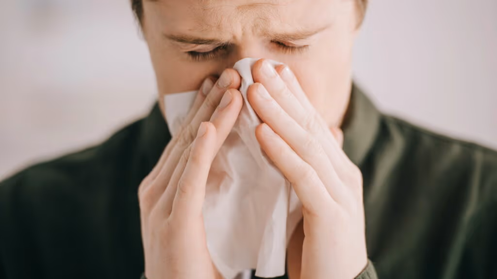 Não segure o espirro, isso pode acabar com a sua vida