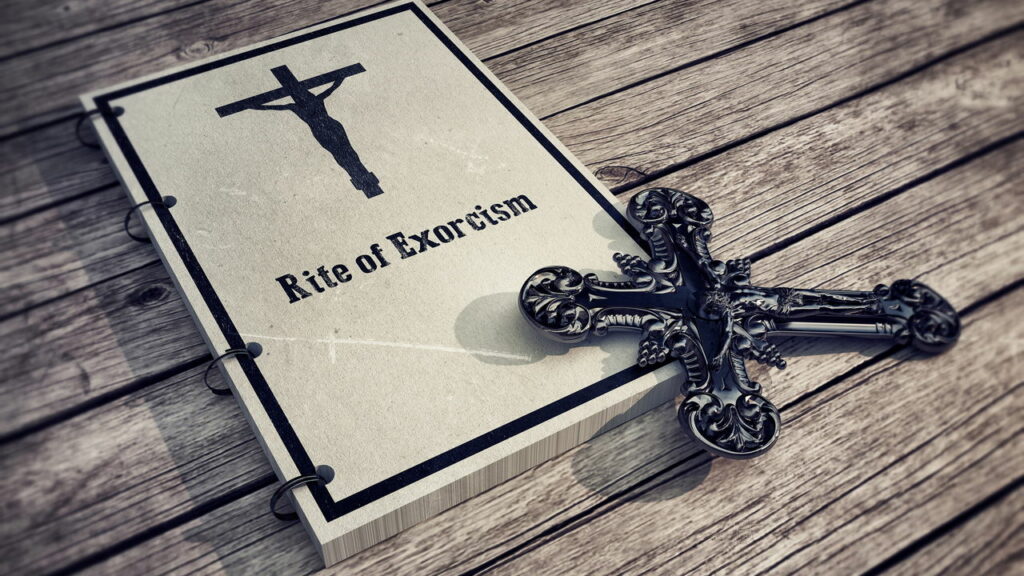 Padre é acusado de agredir idosa durante "exorcismo" em SP