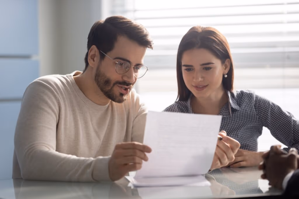 Veja a diferença entre contrato de namoro, união estável e casamento