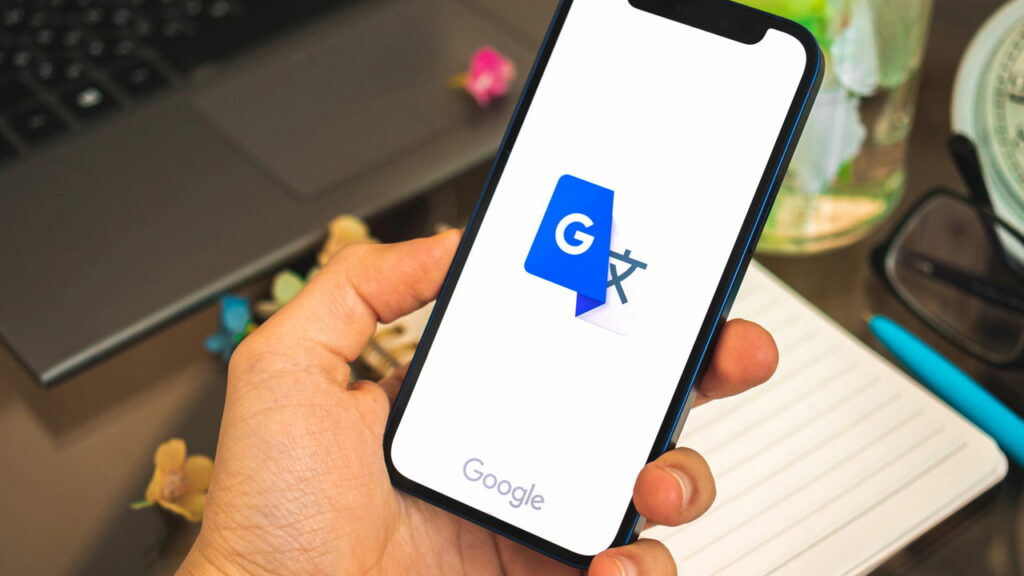Google lança tradutor que entende áudio em tempo real