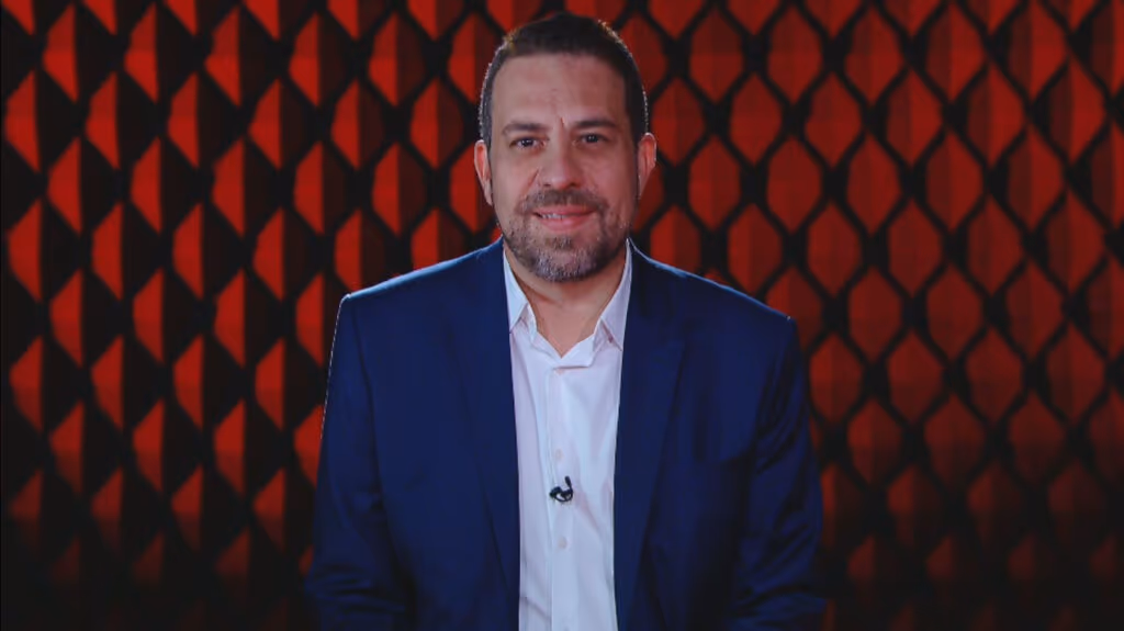 Guilherme Boulos derruba audiência de programa do SBT