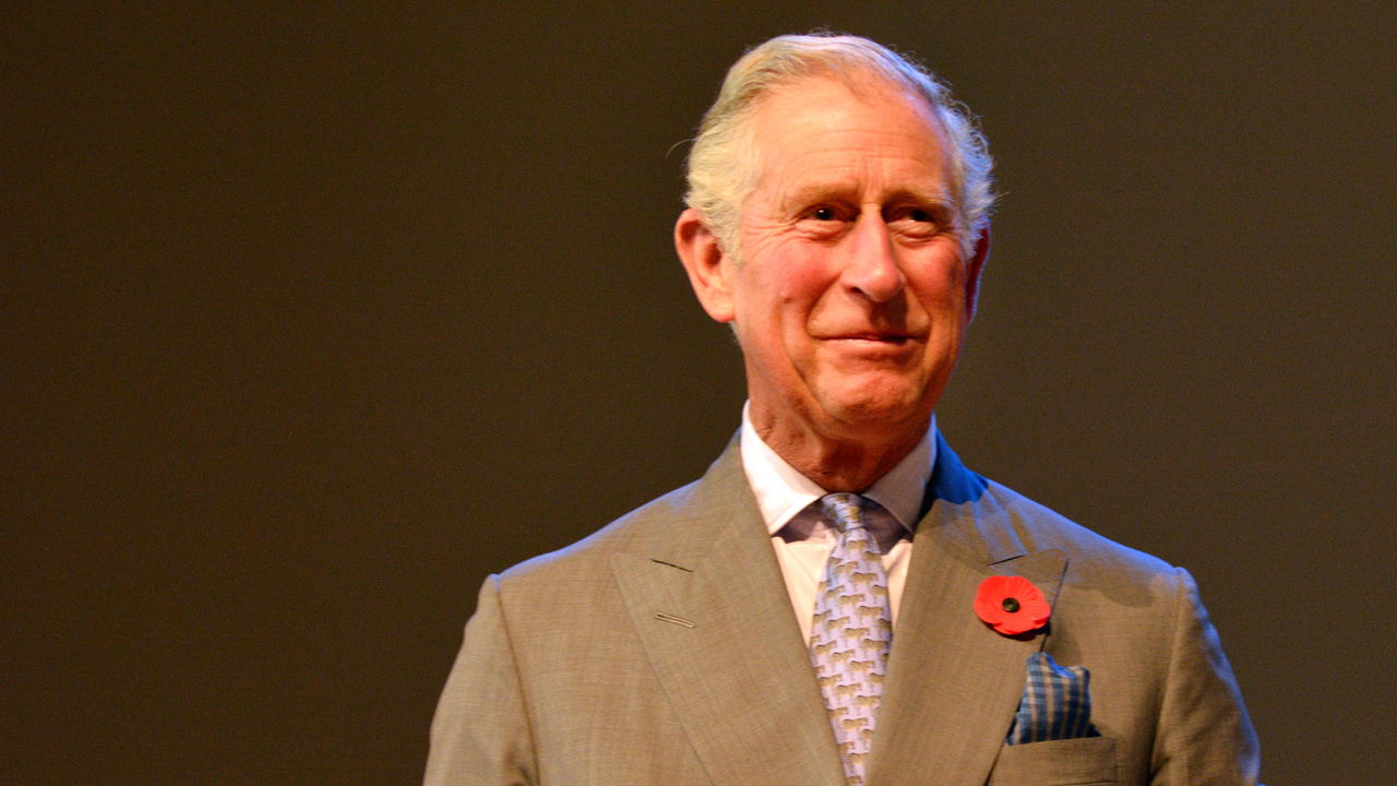 Rei Charles III e Rainha Camilla são flagrados em comoção