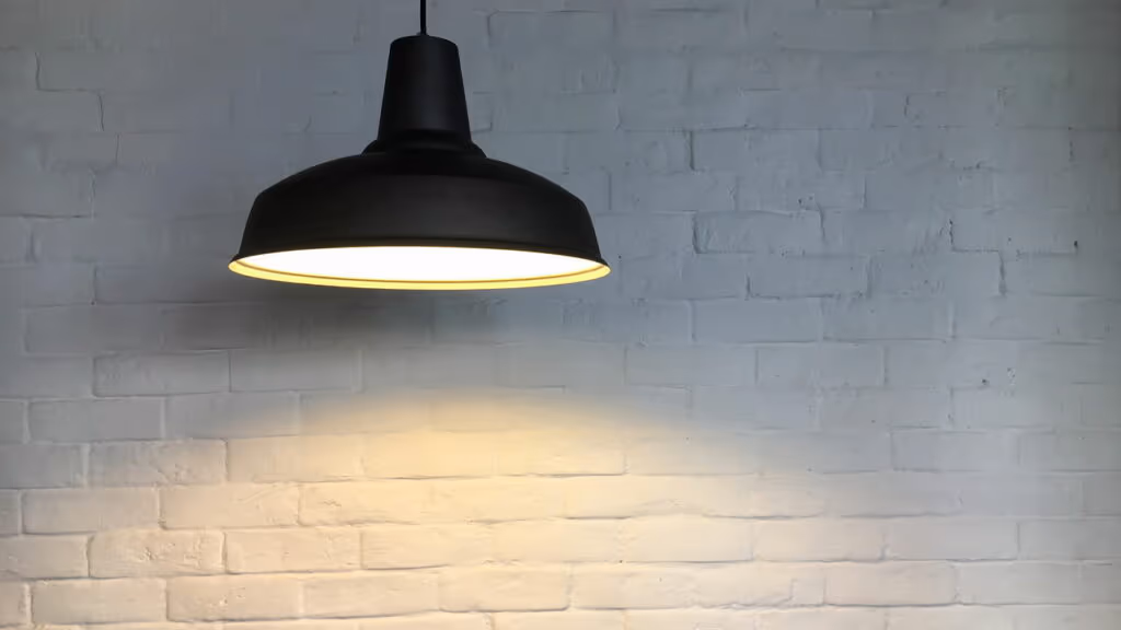 Pare de pagar caro na energia com essas verificações rápidas em casa