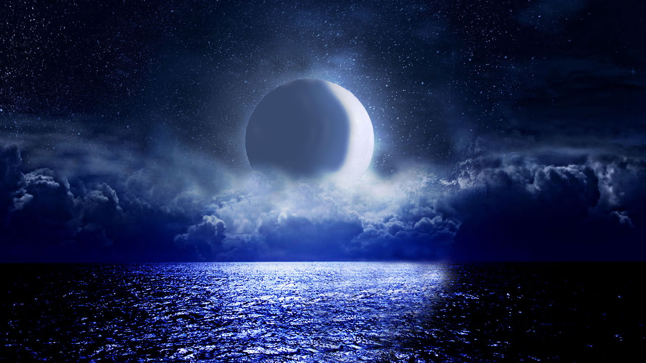 Não perca o raro fenômeno da "Lua Negra"