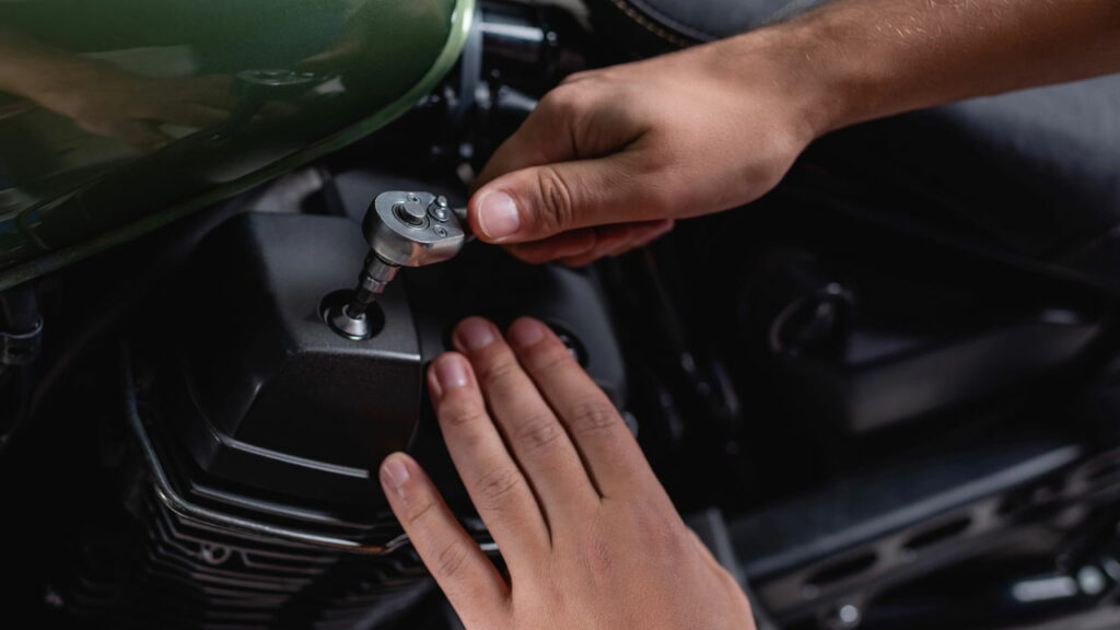 Rotina simples de manutenção evita prejuízos e falhas na moto
