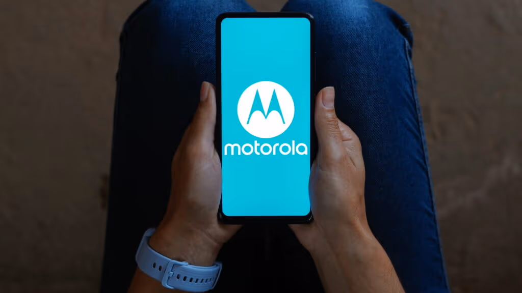 Motorola libera print por gesto sem tocar no celular