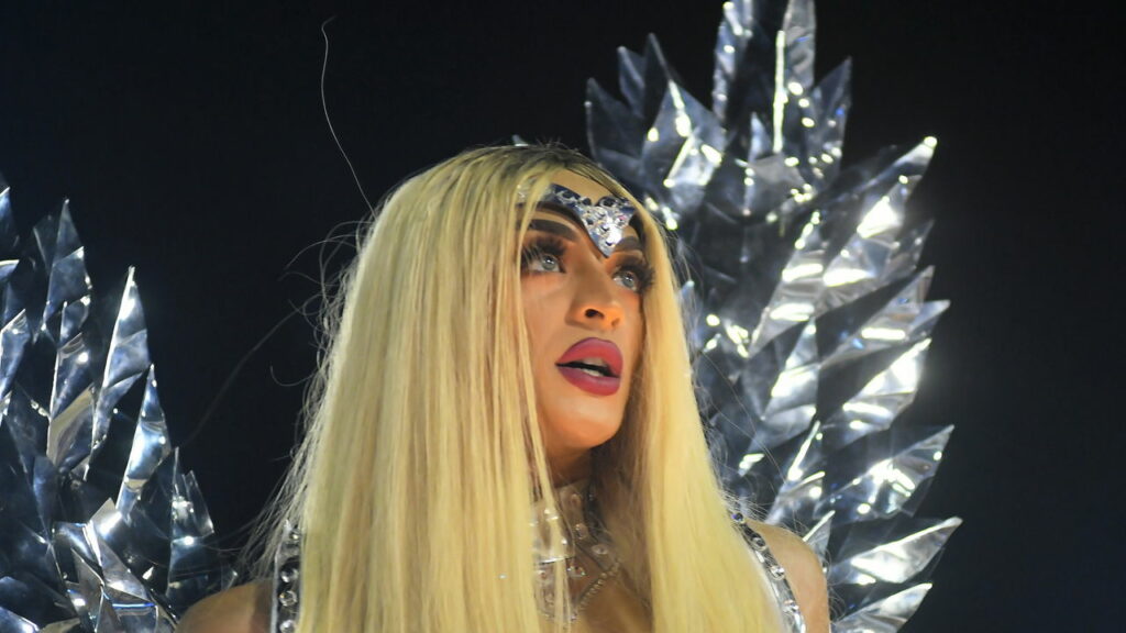 Pabllo Vittar choca ao anunciar parceria com grupo de kpop