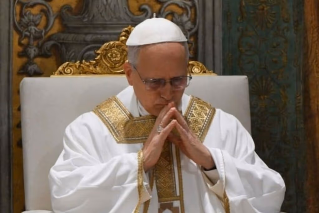 Papa Leão XIV se prepara para viagem ao Líbano