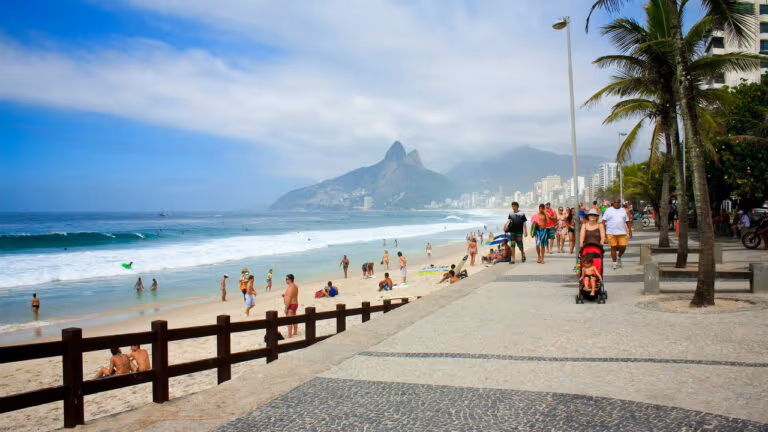 Ressaca pode trazer ondas de metros no Rio de Janeiro