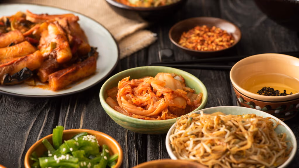 Como variar a apresentação dos pratos para comer primeiro com os olhos