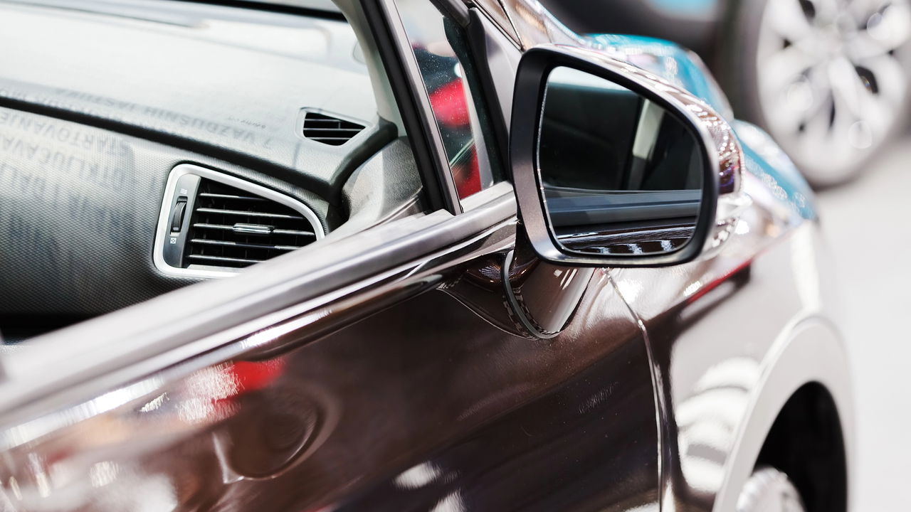 Pouca gente sabe, mas dá multa deixar o carro assim na rua