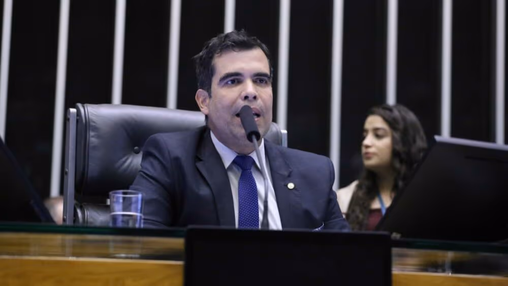 Motta anuncia Ricardo Ayres como relator da CPMI do INSS