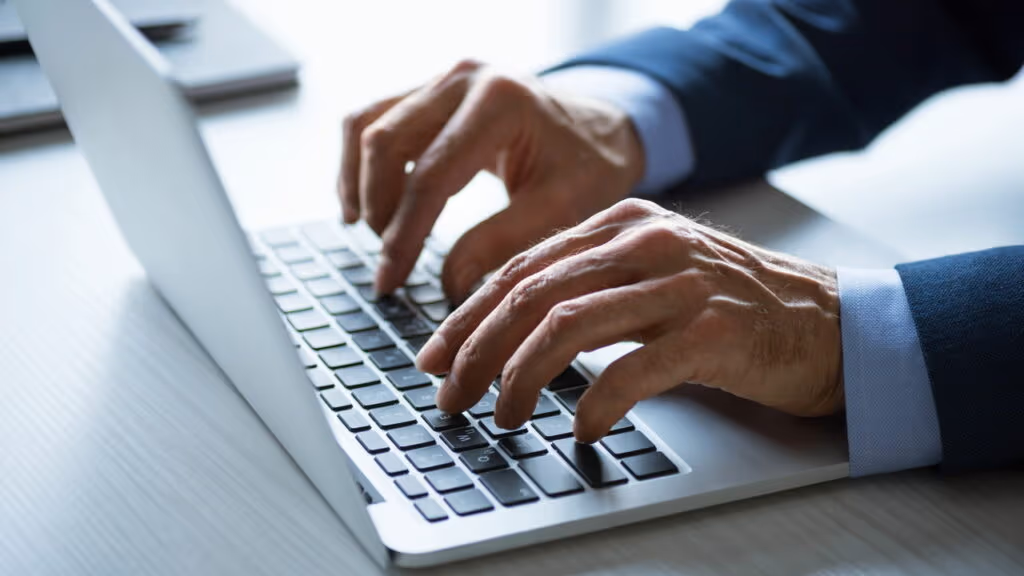 Seu laptop velho pode valer uma fortuna em metais preciosos