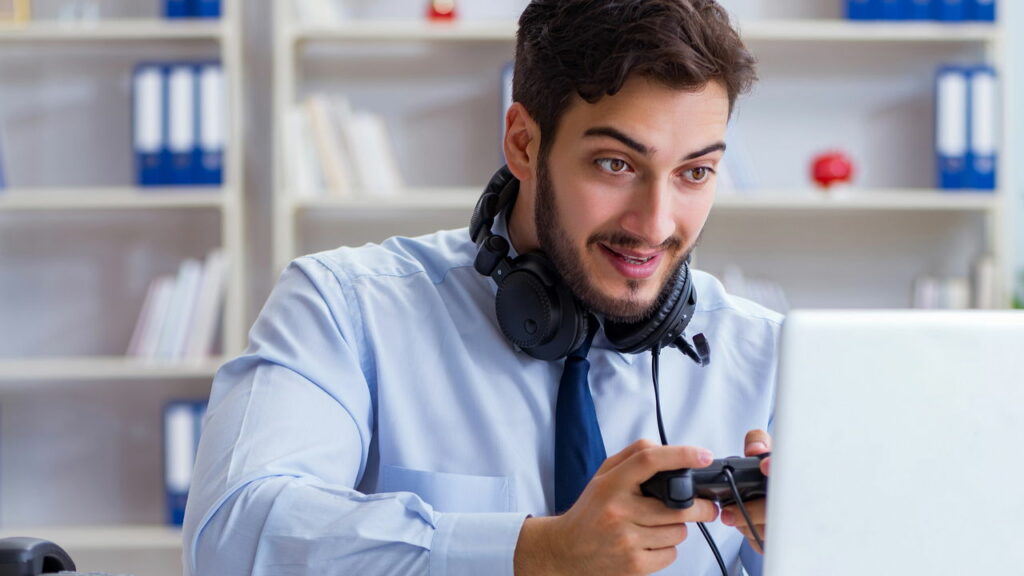 Profissões que permitem ganhar dinheiro com games sem ser streamer
