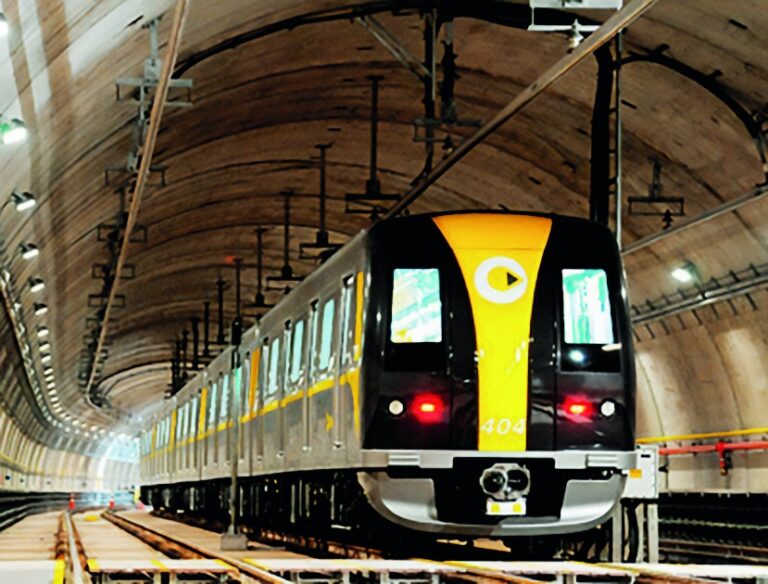 SP: Descarrilamento na Linha 4-Amarela causa caos no metrô