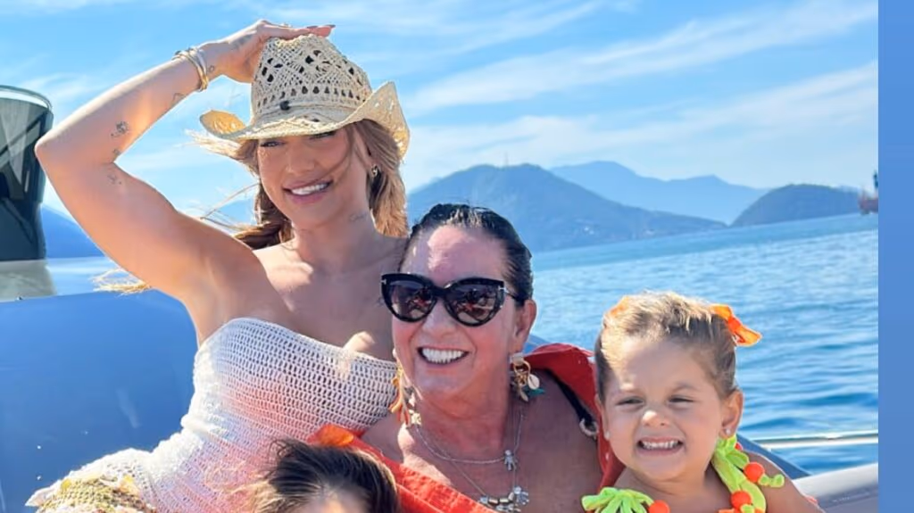 Encontro de sogras? Mães de Virginia Fonseca e Vinicius Jr surgem juntas