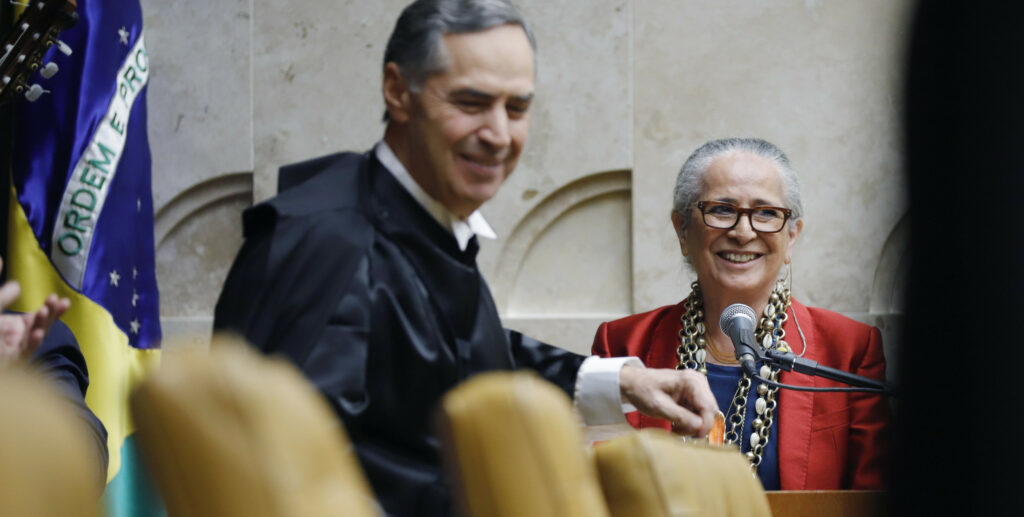 Não vai ter Maria Bethânia na posse de Fachin?