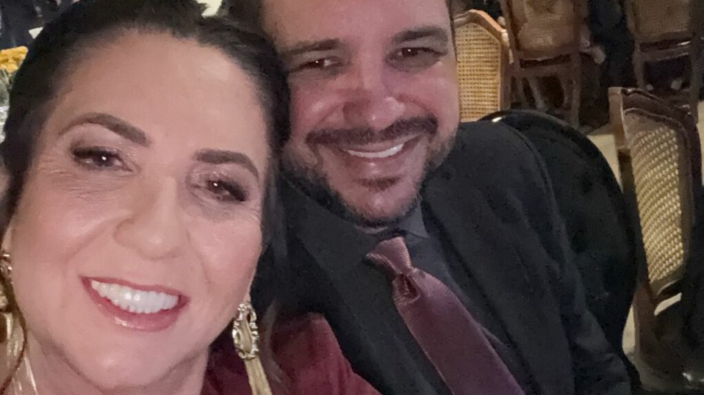 Mãe de Virginia Fonseca é vista em hospital e preocupa