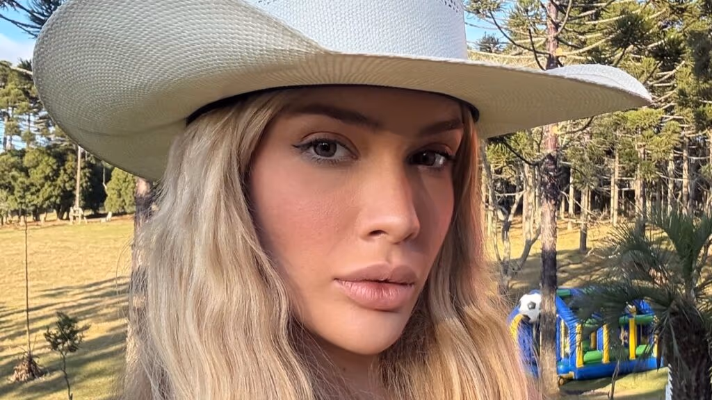 Karoline Lima e Léo Pereira se separam