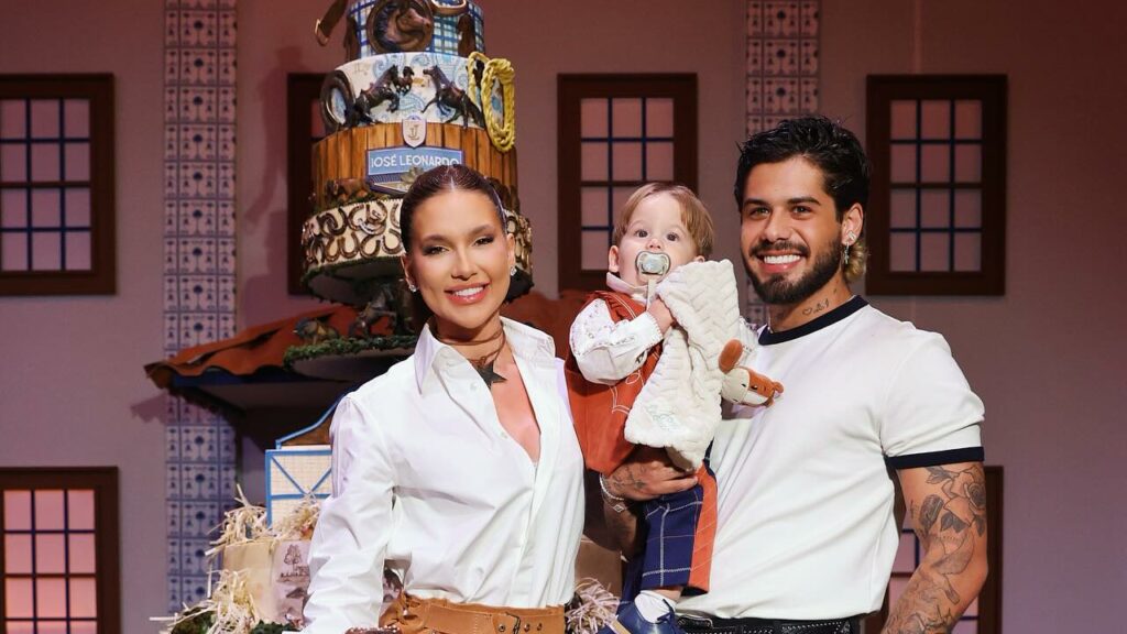 O gigantesco bolo de aniversário de José Leonardo