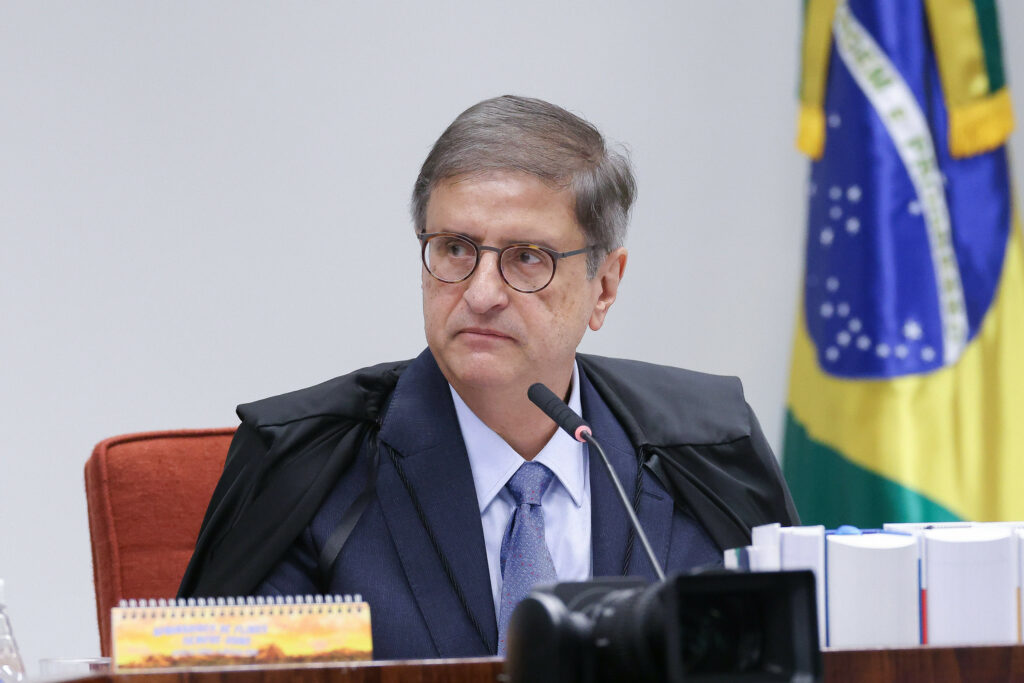 “Bolsonaro tornou pública recusa em aceitar alternância democrática”