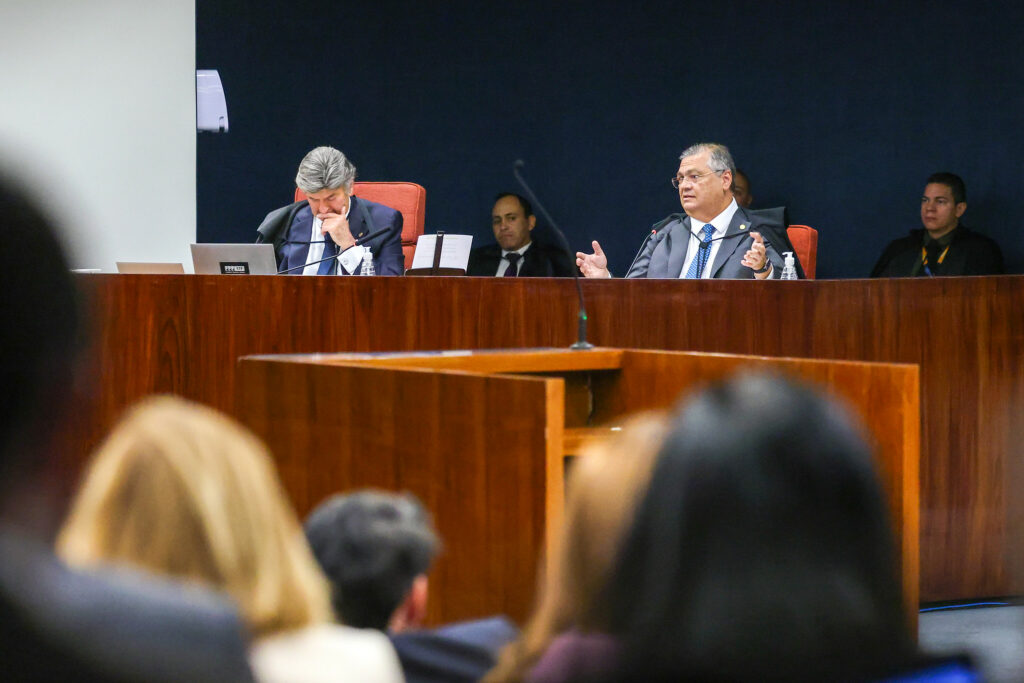 Dino: um voto complementar ao de Moraes no julgamento de Jair Bolsonaro
