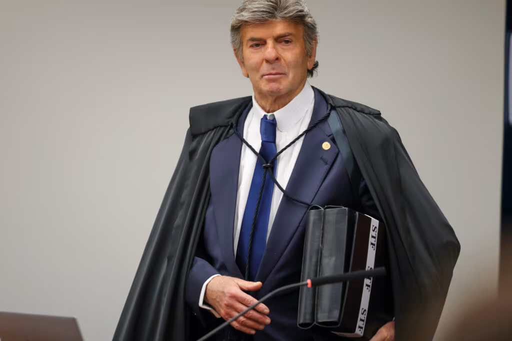 Fux critica “banalização” da interpretação sobre foro no STF