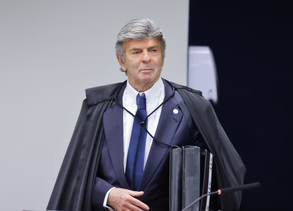 Fux justifica mudança de posição: “Magistrado não deve buscar coerência no erro”