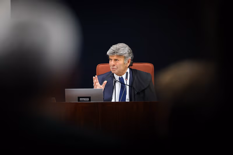 Fux pede para deixar a Primeira Turma do STF