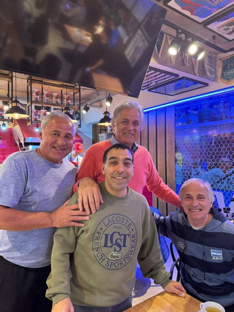 Campeão mundial pela Argentina decide completar os estudos aos 75 anos