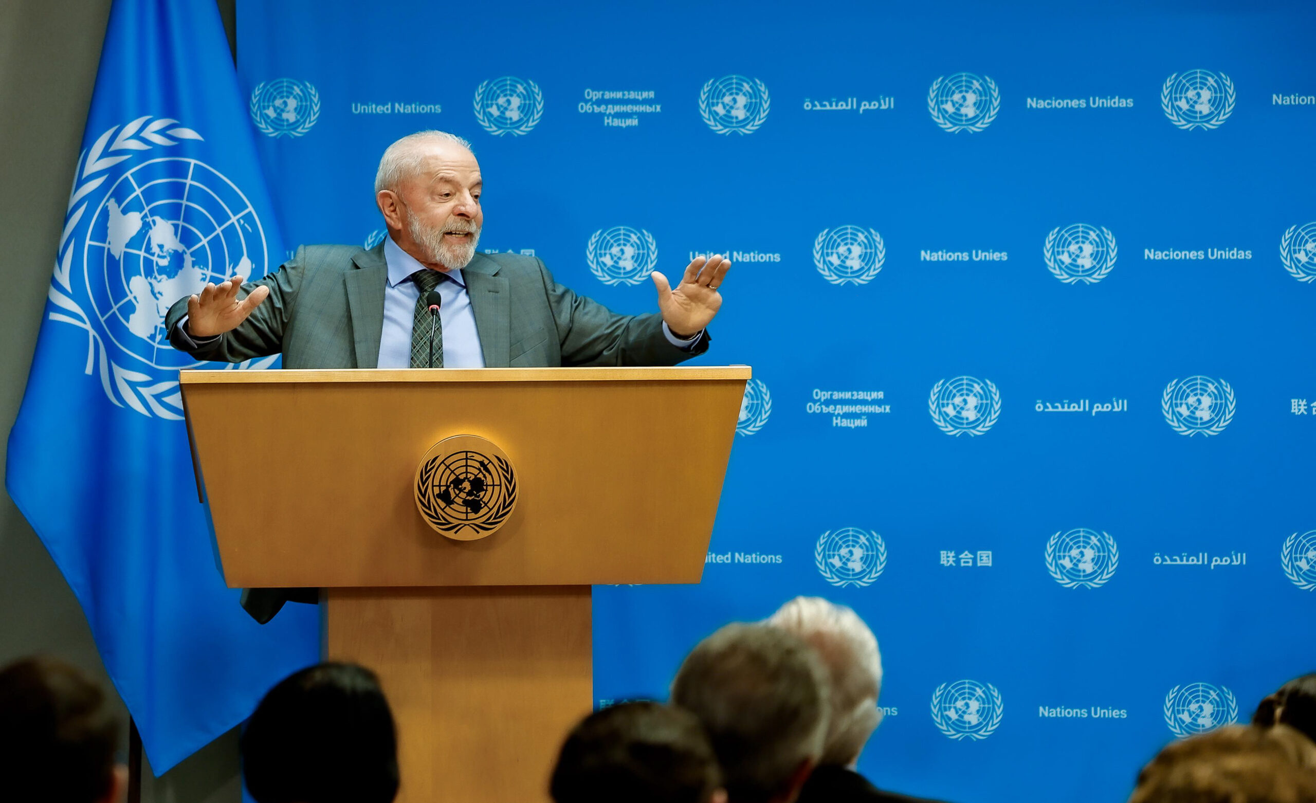 Aprovação de Lula avança 7 pontos em 2 meses, aponta Ipespe