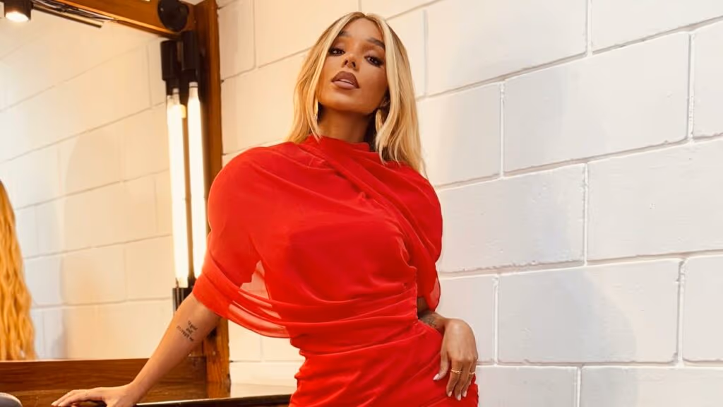 Brunna Gonçalves expõe bastidores explosivos da Beija-Flor
