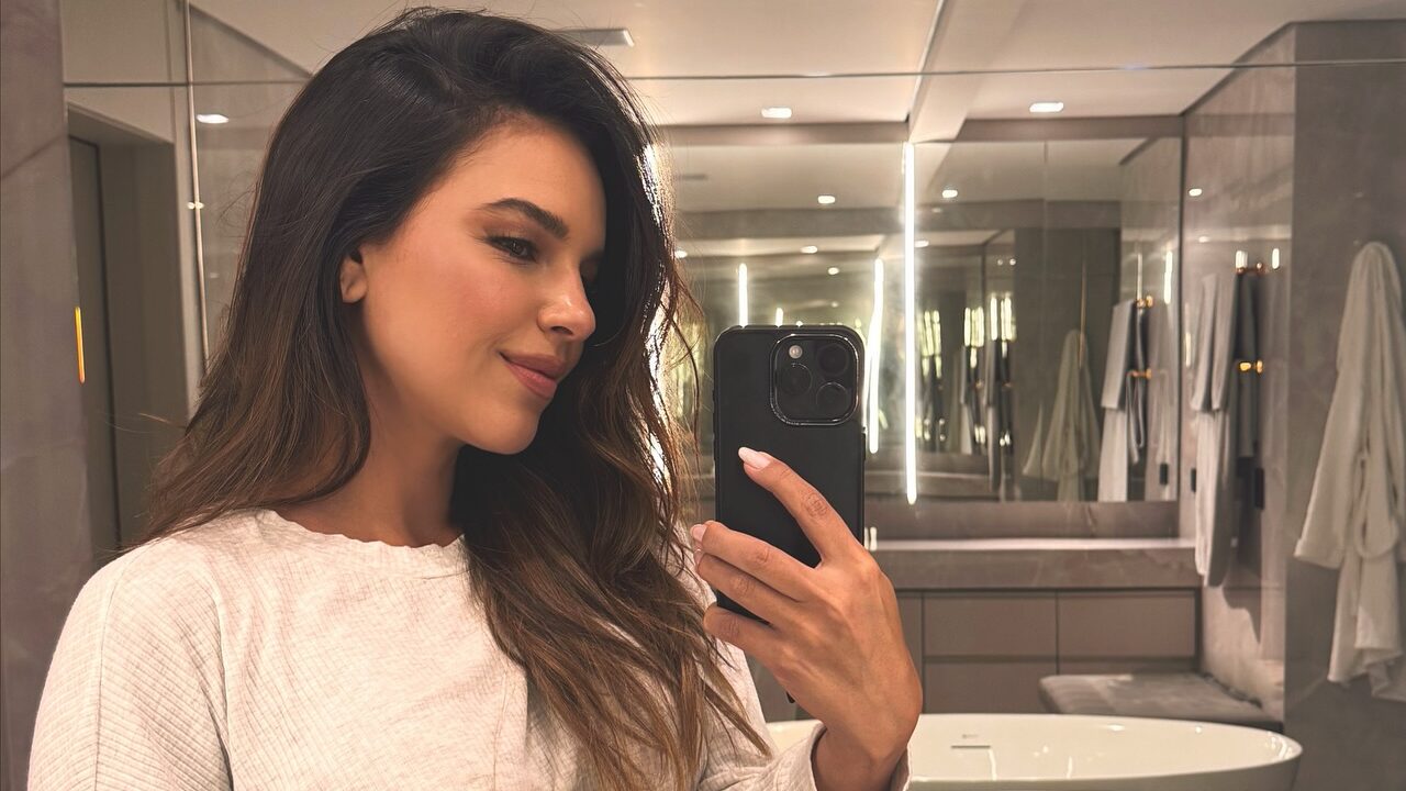 Descubra como Mariana Rios transformou a expectativa da maternidade