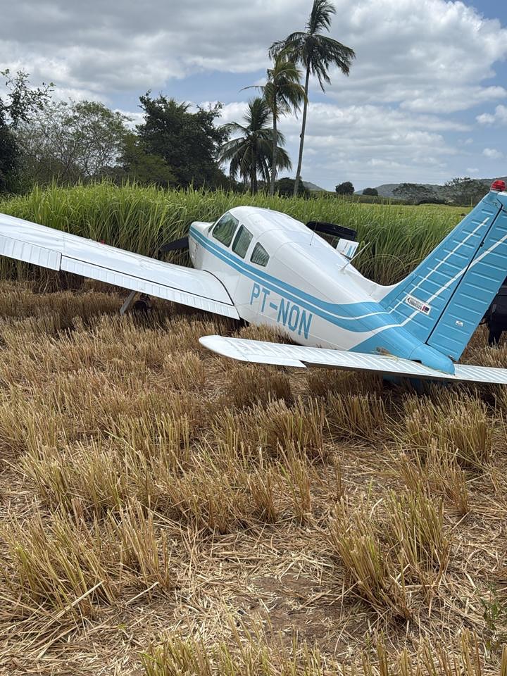 Pouso de emergência de avião assusta prefeito de João Pessoa