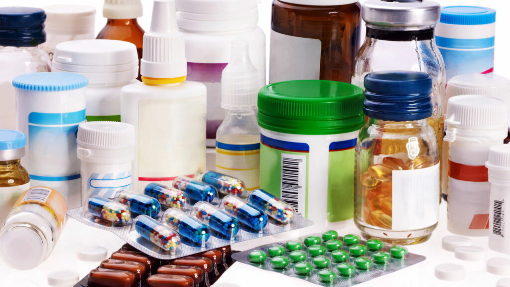 Anvisa proíbe 32 suplementos da mesma empresa, veja a lista