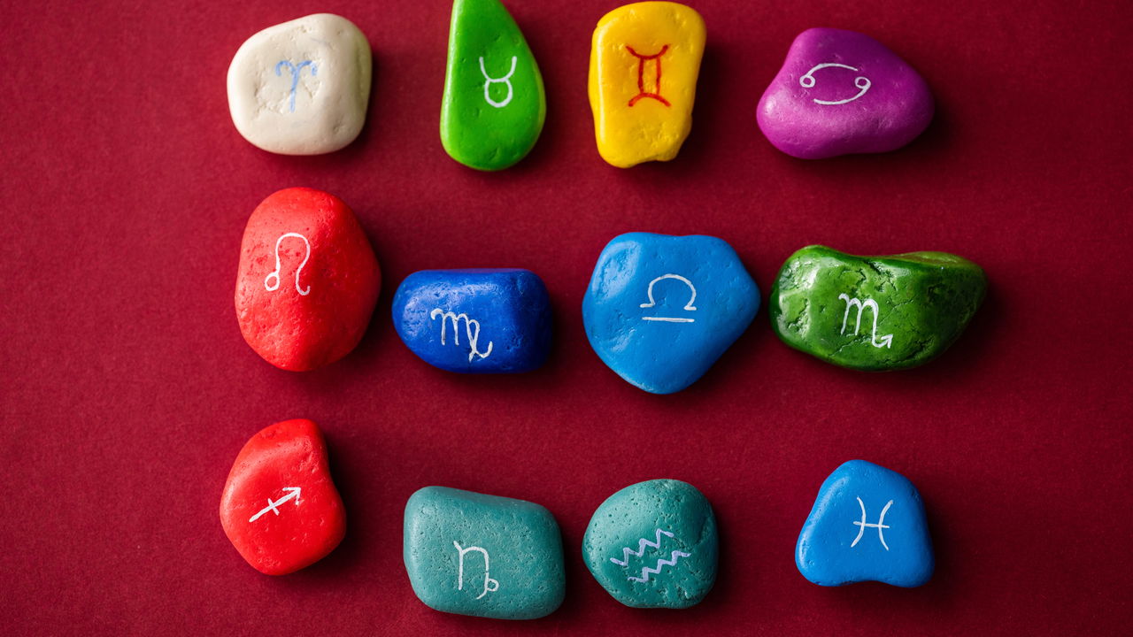Astros revelam quais signos viverão paixões inesperadas em outubro