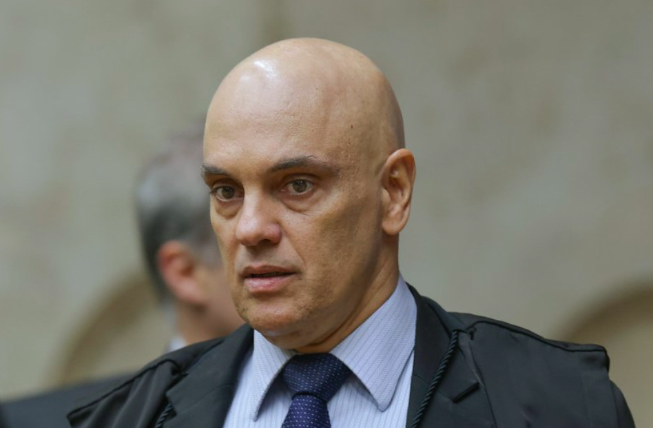 Dono do Banco Master recebeu Moraes em mansão