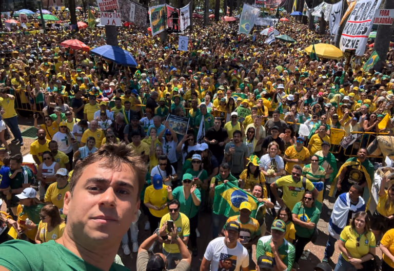 Nikolas Ferreira chama Alcolumbre de “covarde” em ato bolsonarista