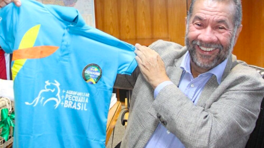CPMI do INSS: a foto que Carlos Lupi quer esconder