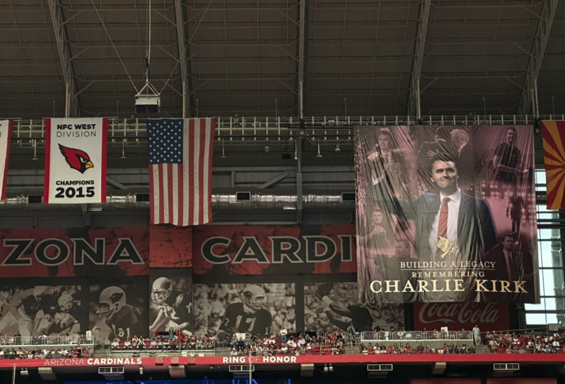 “Guerra espiritual”: Renascimento religioso nos EUA ganha força após morte de Charlie Kirk