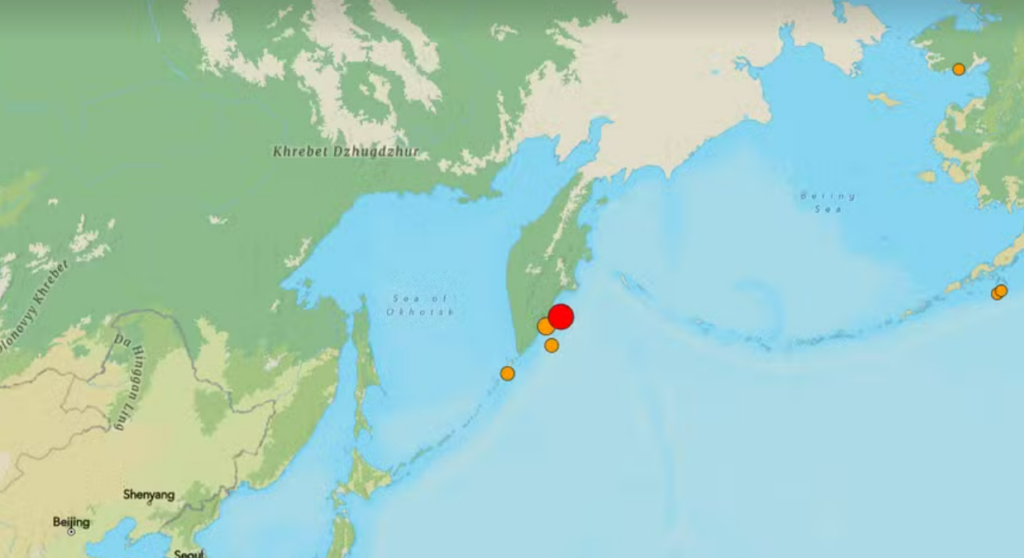 Terremoto de 7,8 atinge costa da Rússia e provoca alerta de tsunami