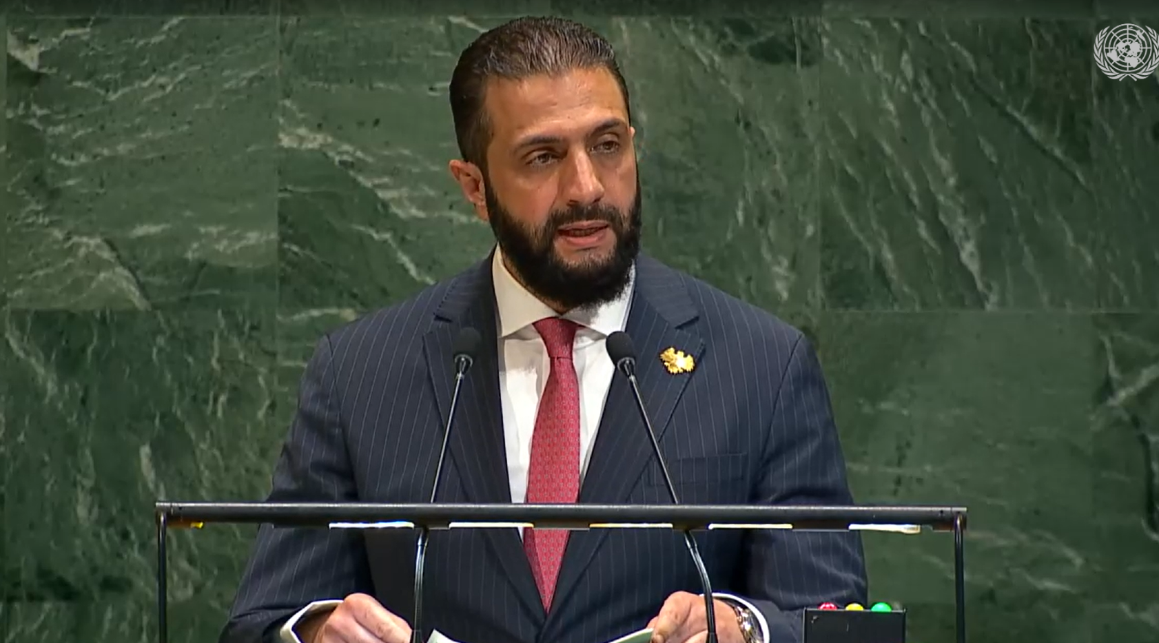 Crusoé: Os países do ano de 2025, segundo a Economist