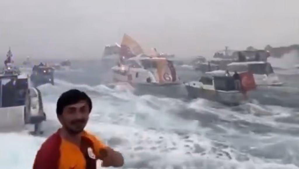 Crusoé: Jandira virou torcedora do Galatasaray?