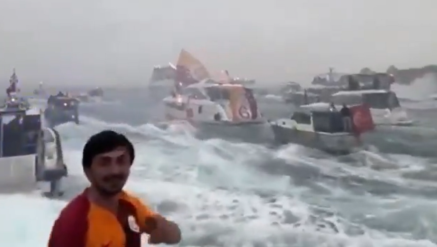 Crusoé: Jandira virou torcedora do Galatasaray?