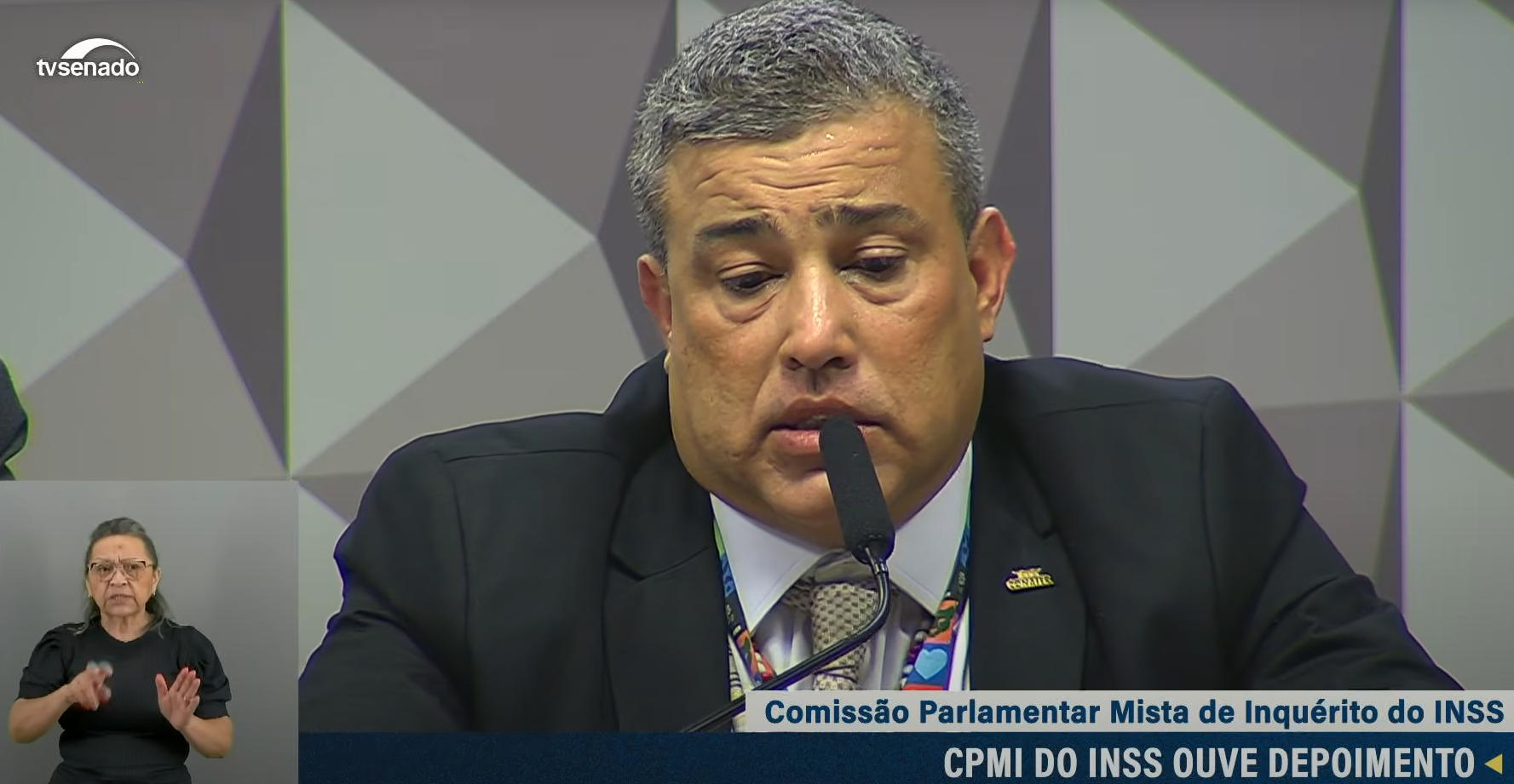 “Se isso não é lavagem de dinheiro, melhor fechar CPMI”, diz relator sobre Conafer