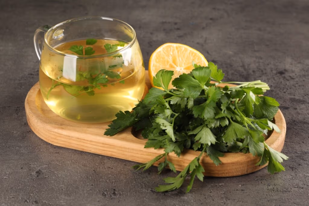 Chá detox: 3 receitas práticas e saudáveis para começar bem a semana
