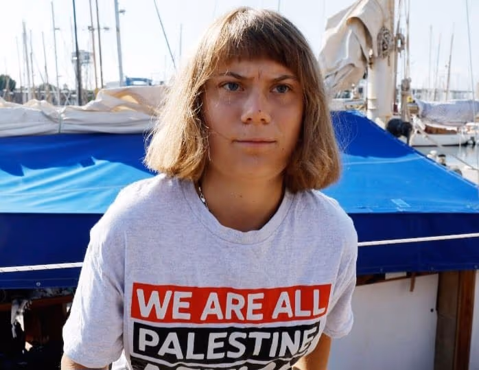 Greta usa foto de refém israelense para criticar condição de palestinos