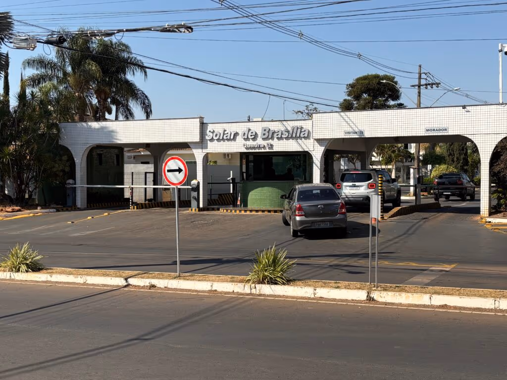 Calmaria nos arredores do condomínio de Bolsonaro na retomada do julgamento